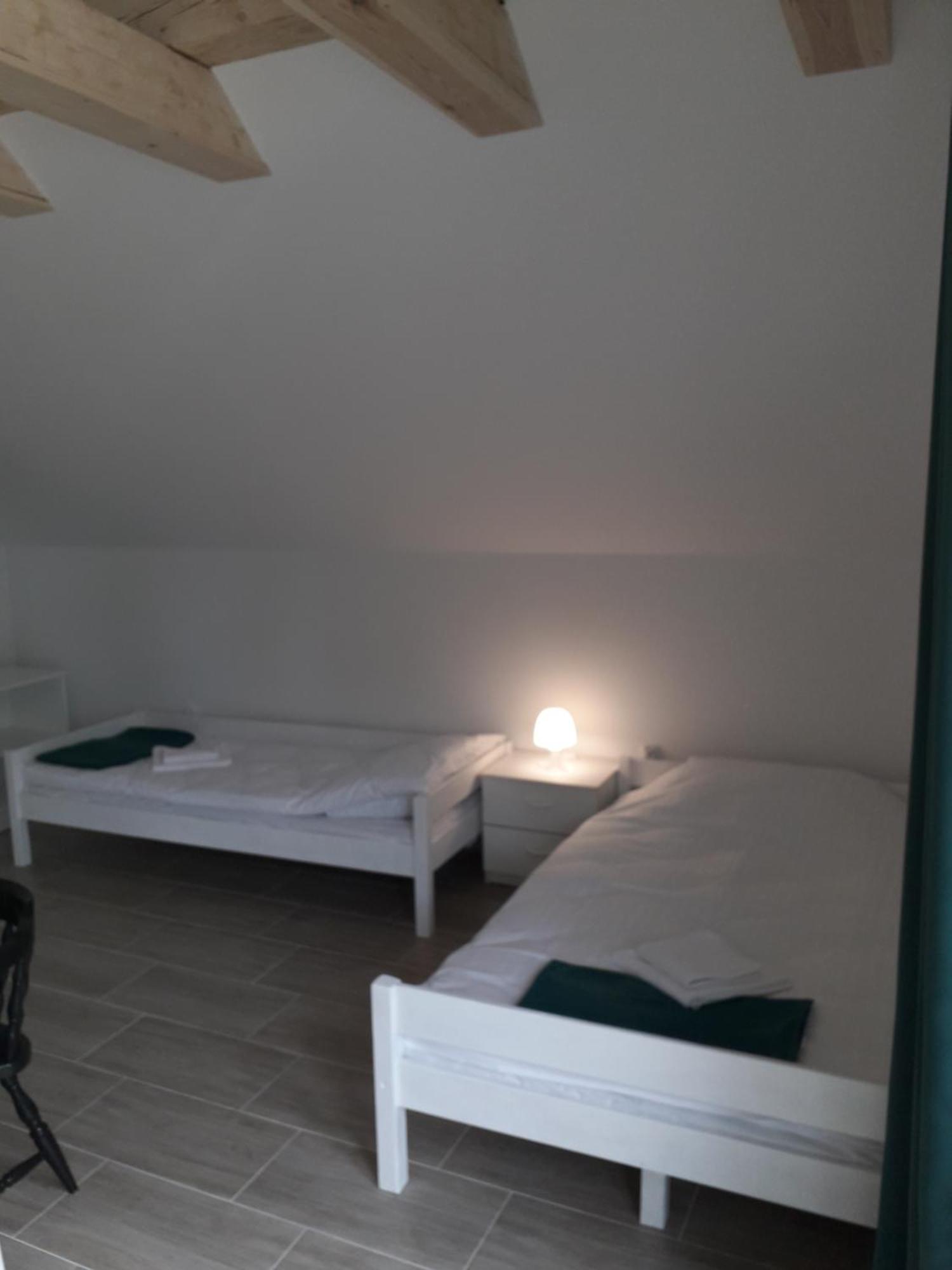 Paprotowka Apartament Wiosenny Paprotno Extérieur photo